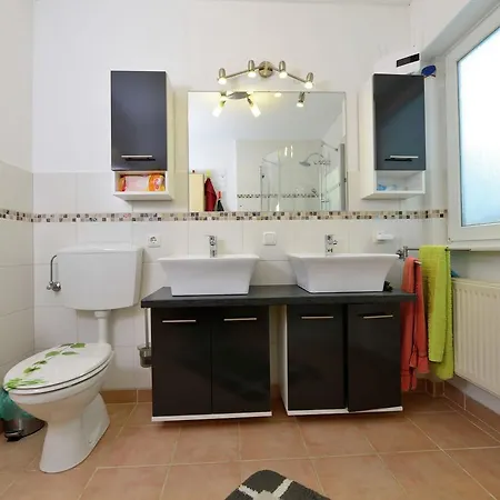 Ferienhaus Cozy Holiday In With Private Garden
